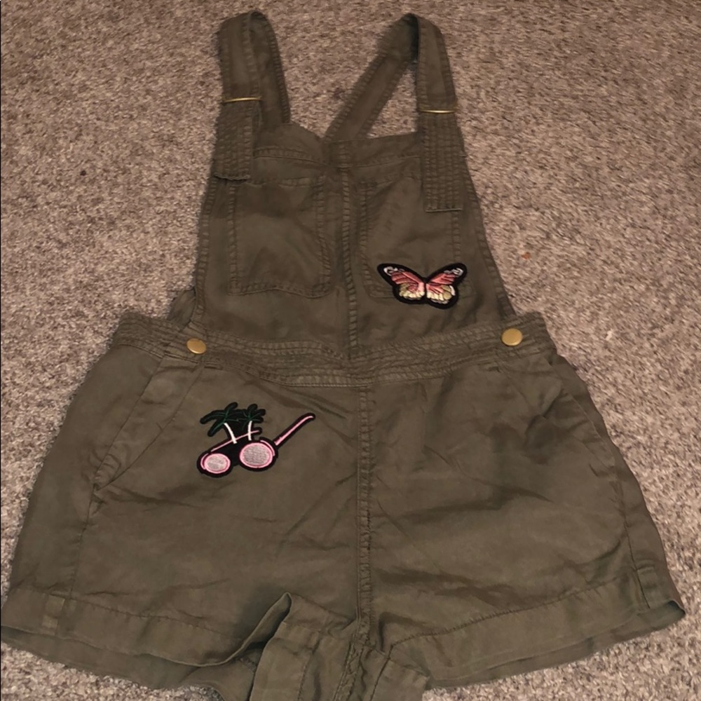 Short overall
